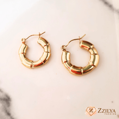 Anti Tarnish Everyday Golden Hoops Earrings