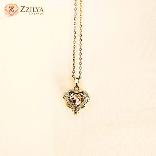 Heart stud statement neckpiece