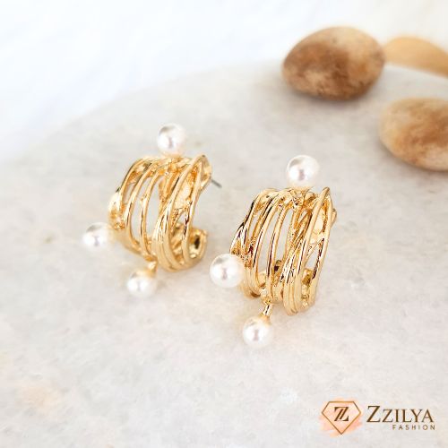 Seoulista Anti Tarnish Golden Hoops Earrings