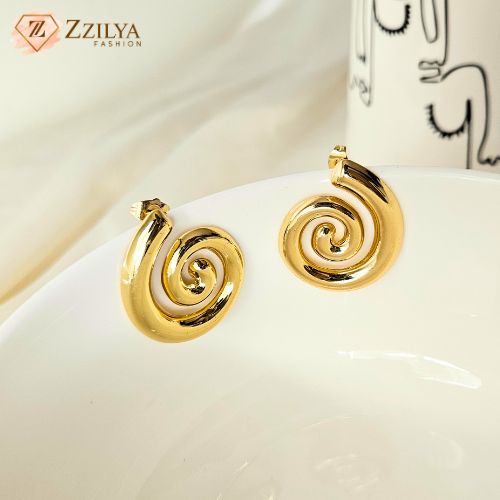 Swirl gold anti tarnish earrings